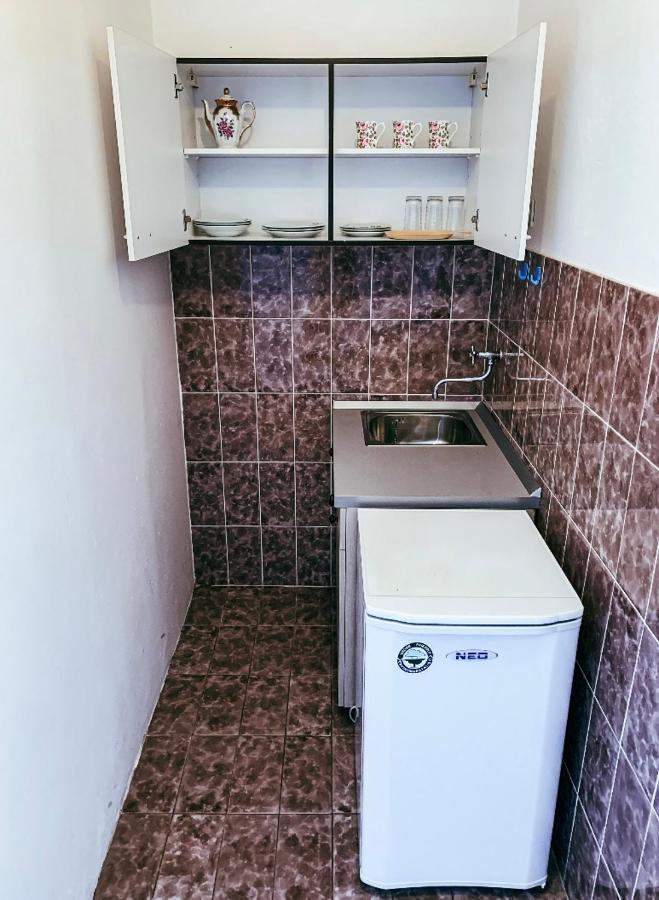 Peaceful, Cosy Tivat Guesthouse Bagian luar foto